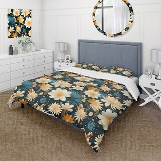 Designart "Beige And Teal Serene Conformation Floral Elegance" Teal ...